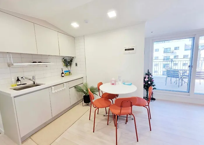 Thezonestay Newbuilding 3rooms 2bathroom Outer-patios 公寓 首爾