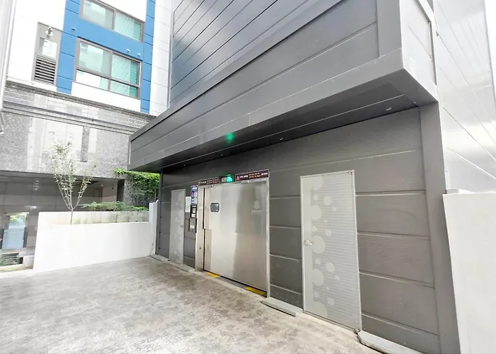 Thezonestay Newbuilding 3rooms 2bathroom Outer-patios 公寓 首爾
